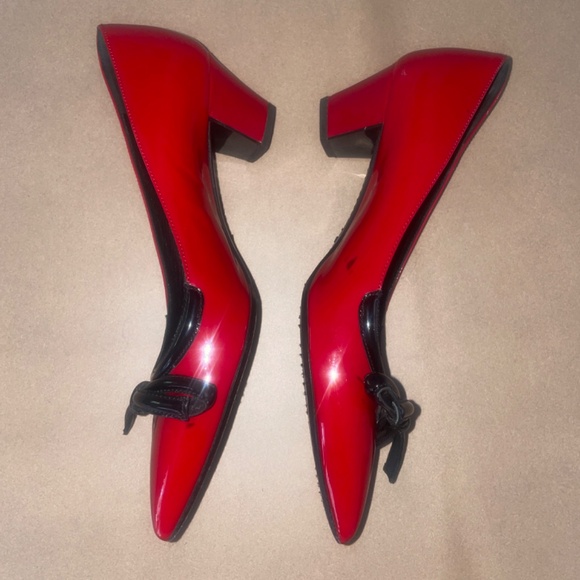 Red Prada Patent Leather Low Heels Black Bow Detail, Size 36.5 - Picture 6 of 14